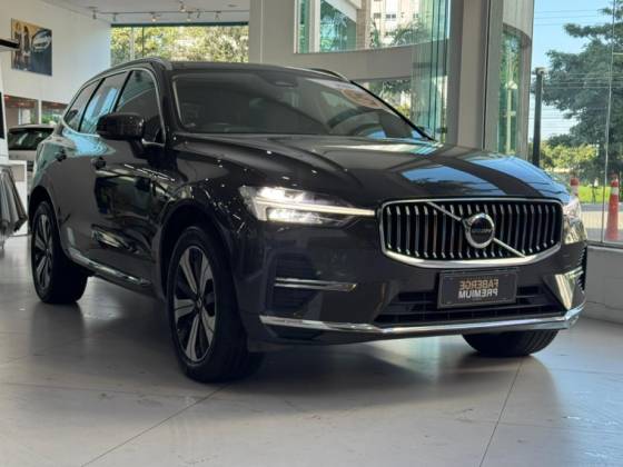 VOLVO XC60 2.0 T8 RECHARGE PLUS AWD GEARTRONIC VOLVO XC60 2.0 T8 RECHARGE PLUS AWD GEARTRONIC
